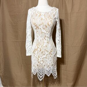 Charlotte Russe White Floral Lace Long-Sleeve Sheath Dress